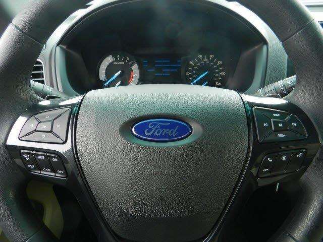 Ford Explorer 2016 photo 11
